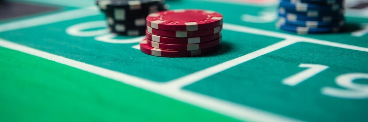 Finden Sie ein Casino, um Roulette live um echtes Geld zu spielen.